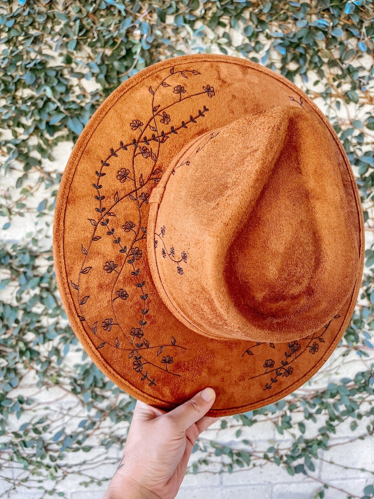 “Wildflower Crown” – Best-Selling Boho Fedora (Dark Tan, L)