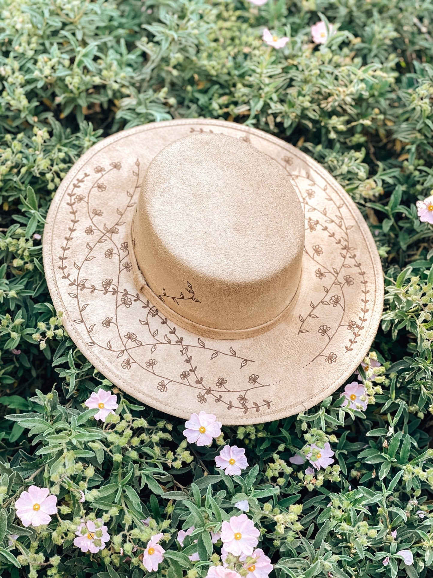 “Little Wildflower” – Hand Illustrated Boater Hat for Little Girls