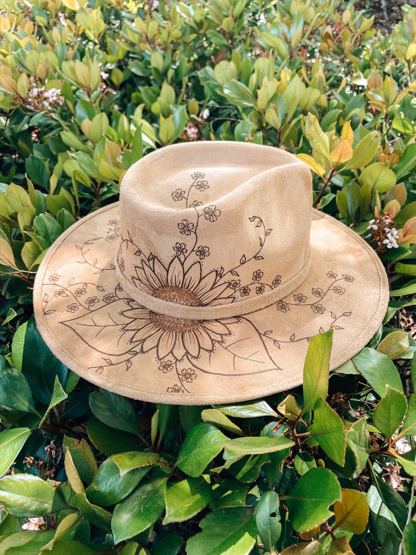 "Sunflower in Bloom" Rustic Fedora with Sunflower & Wildflower Art